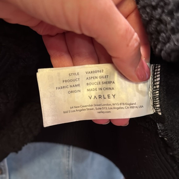 Varley Black Textured Vest - Picture 2 of 2